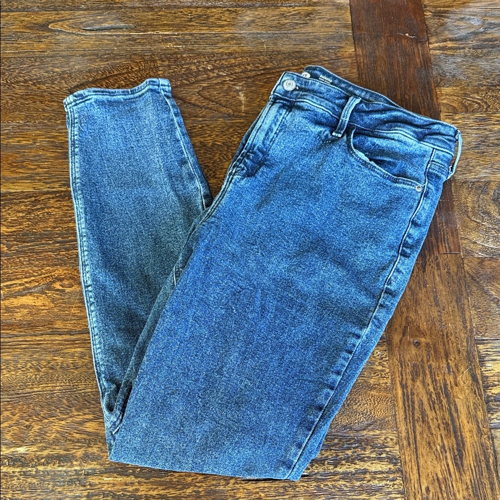 High Rise Rockstar Super Skinny Jeans (107)